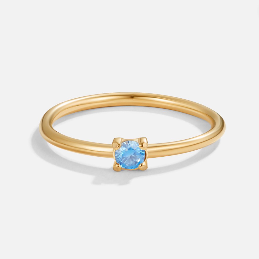 Anillos de oro con piedra natal