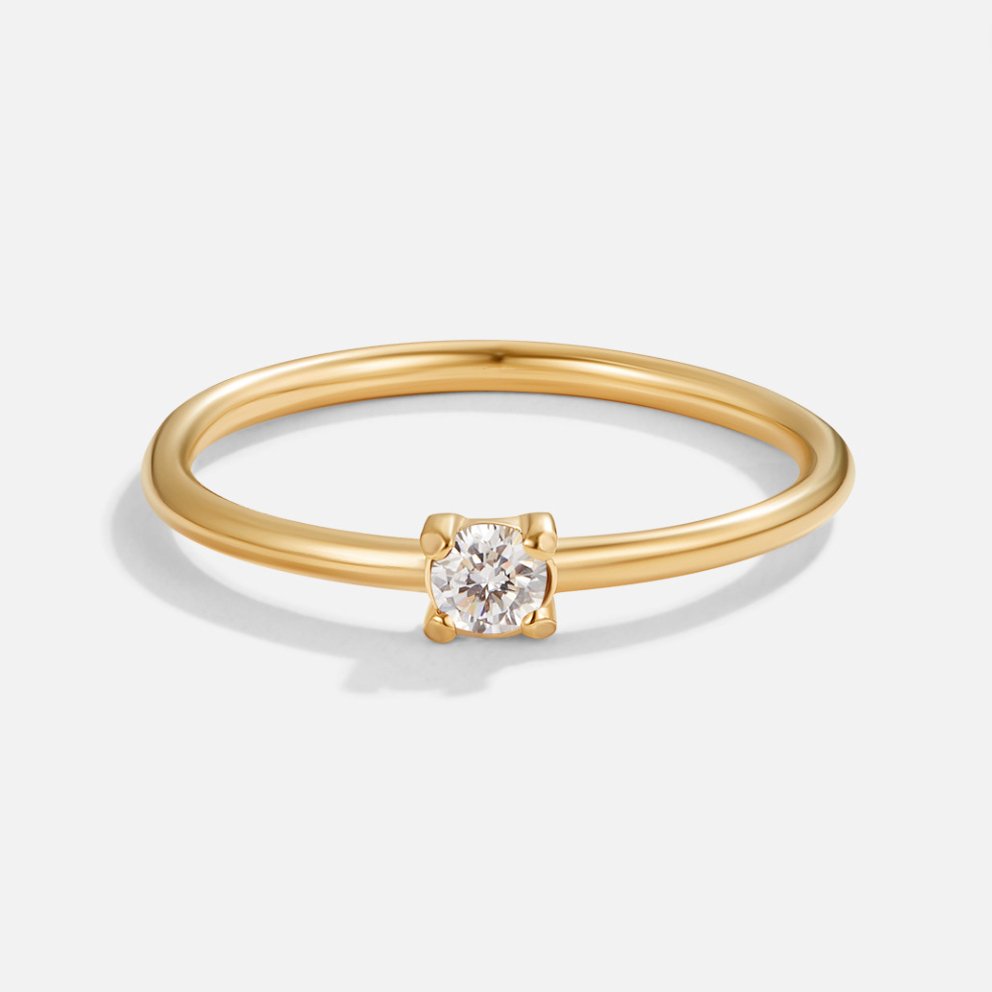 Anillos de oro con piedra natal