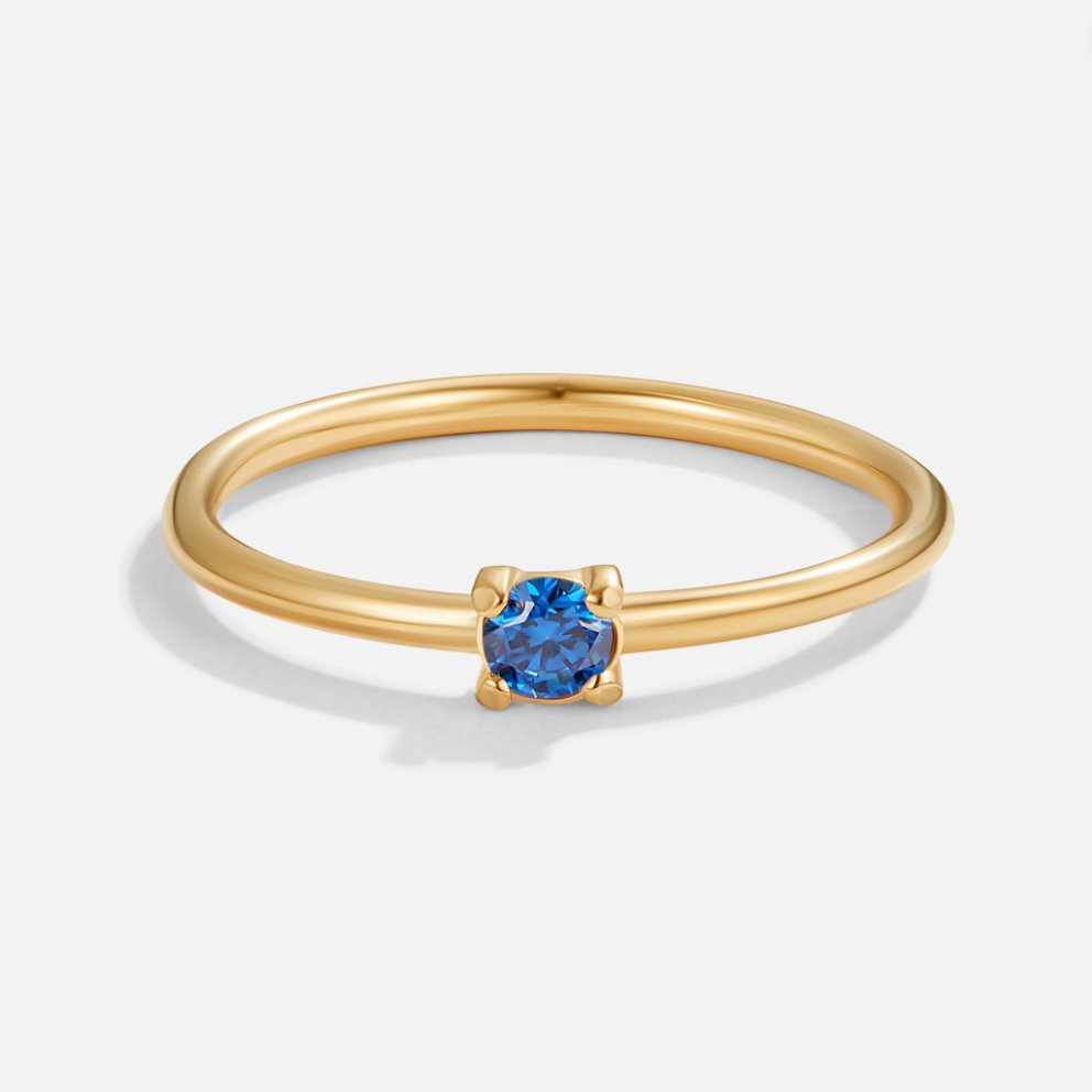 Anillos de oro con piedra natal