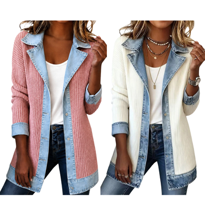 Elegante abrigo de punto acanalado para mujer con inserciones de mezclilla